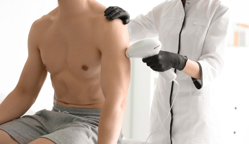 أسعار إزالة الشعر بالليزر للرجال وكل التفاصيل التي تحتاج معرفتها