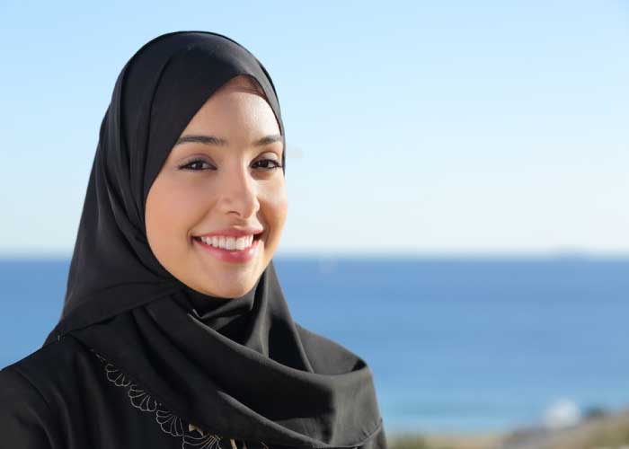 صفات المرأة الشرقية وأهم جوانب شخصيتها وطريقة تفكيرها